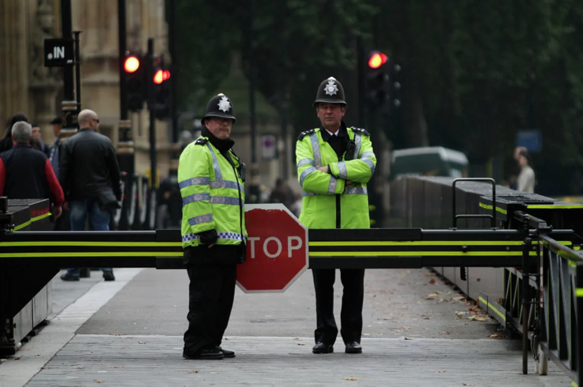 Londonda qaz sızması səbəbiylə 500 nəfər təxliyə olunub