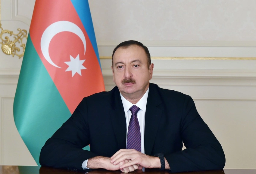 Prezident İlham Əliyev Dünya Azərbaycanlılarının Həmrəyliyi Günü və Yeni il münasibətilə Azərbaycan xalqını təbrik edib