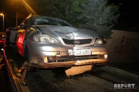 Bakıda 3 avtomobil toqquşub, xəsarət alanlar var - YENİLƏNİB - VİDEO