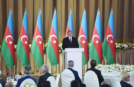 Prezident İlham Əliyev 28 May - Respublika Günü münasibətilə keçirilən rəsmi qəbulda iştirak edib