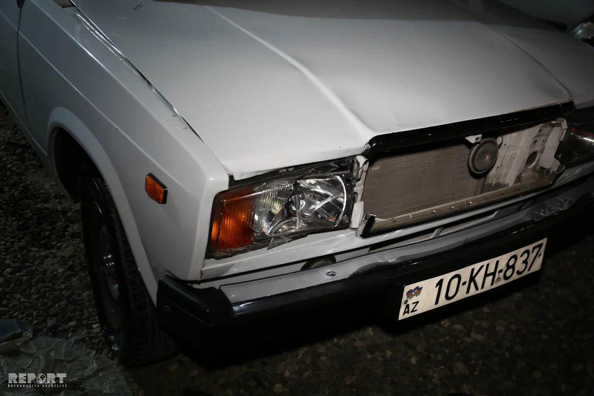 Paytaxtda kişi və qadını maşın vurub, biri ölüb, digəri yaralanıb - FOTO