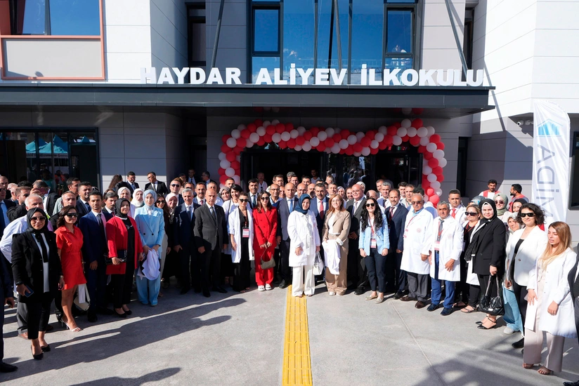 Kahramanmaraşda yeni inşa edilən Heydər Əliyev adına məktəbin açılışı olub