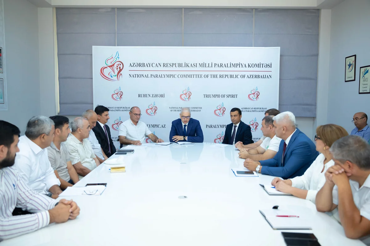 Milli Paralimpiya Komitəsində baş məşqçilərlə görüş keçirilib