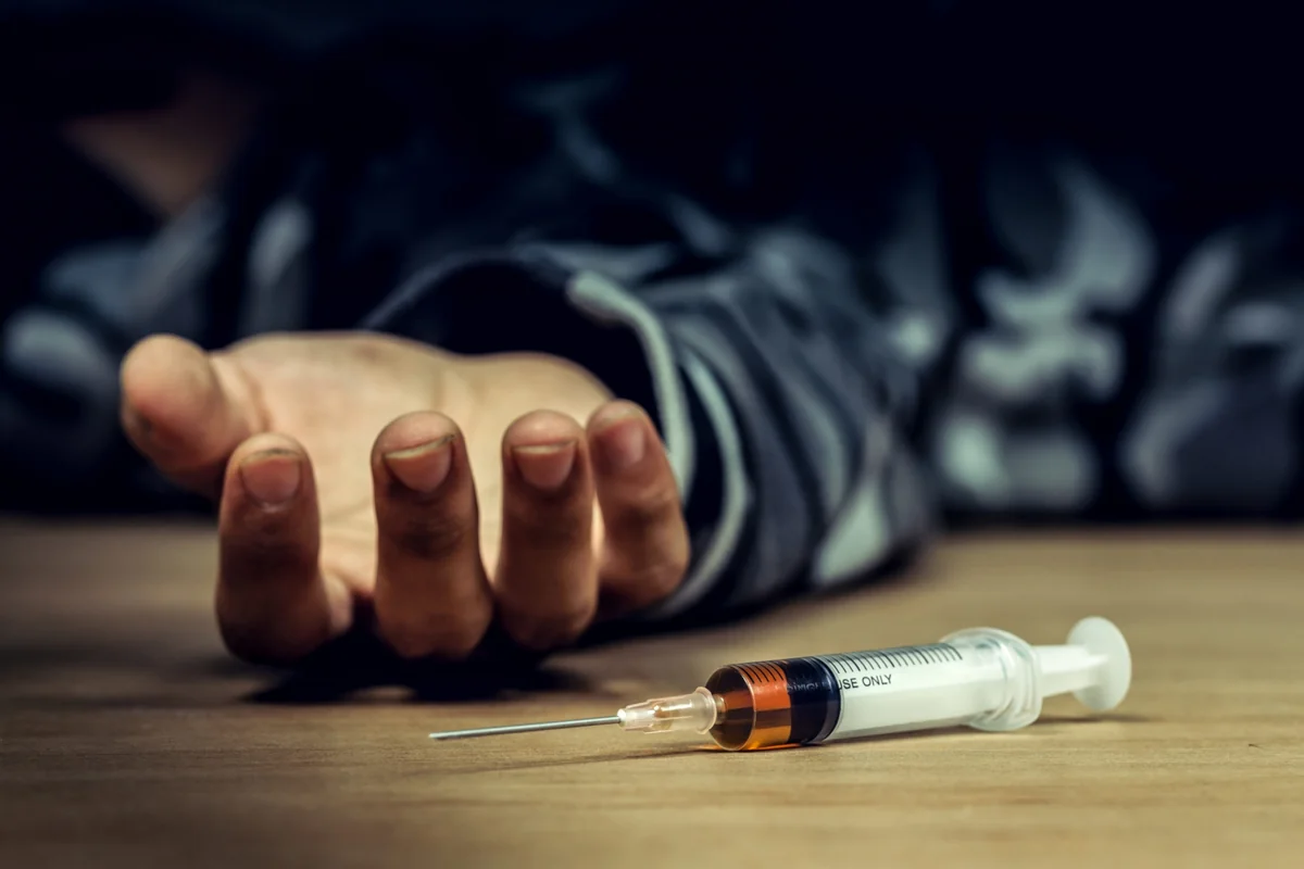 Sumqayıtda 13 yaşlı yeniyetmə narkotikdən ölüb