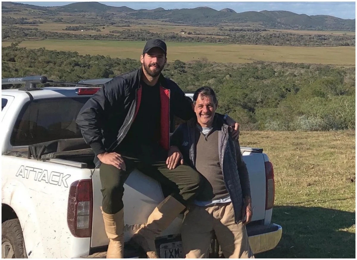 Məşhur qapıçının atası göldə boğuldu