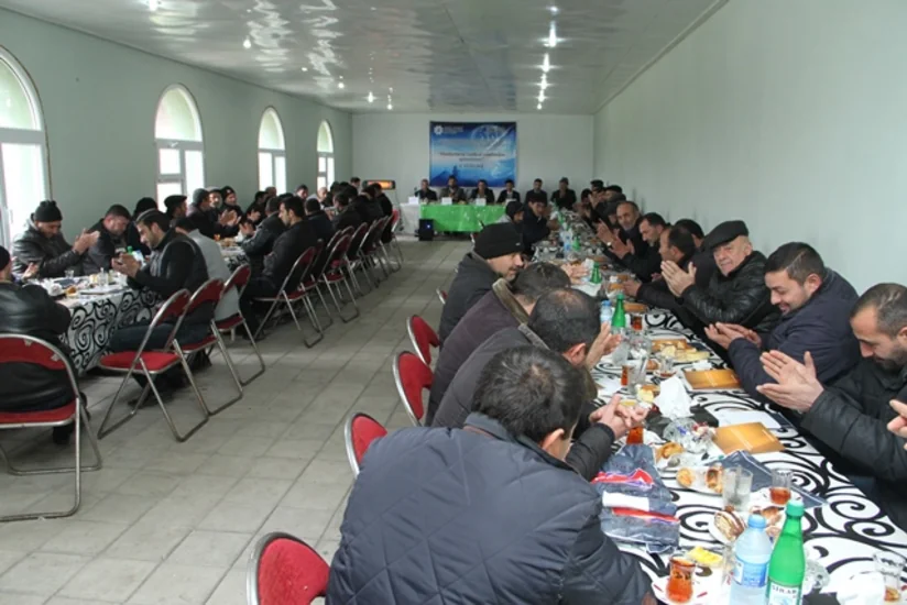 Bərdədə “İslamda təfəkkür və radikal düşüncədən uzaq olmaq” mövzusunda maarifləndirici tədbir keçirilib
