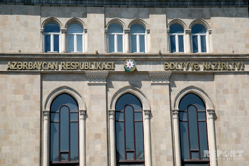 Notary services to be carried out via videoconferencing in Azerbaijan next year
