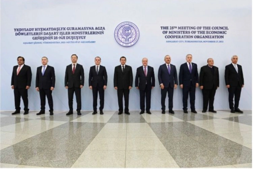 Ceyhun Bayramov İƏT-in Xarici İşlər Nazirləri Şurasının iclasında iştirak edib