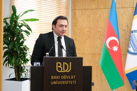 Gənclərlə “Reza Deqatinin gözündə Xocalı Soyqırımı” adlı görüş keçirilib