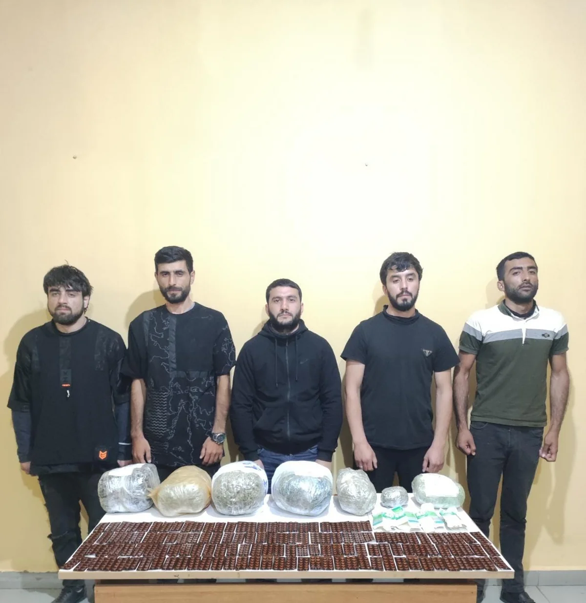İrandan Azərbaycana 53 kq-a yaxın narkotikin gətirilməsinin qarşısı alınıb