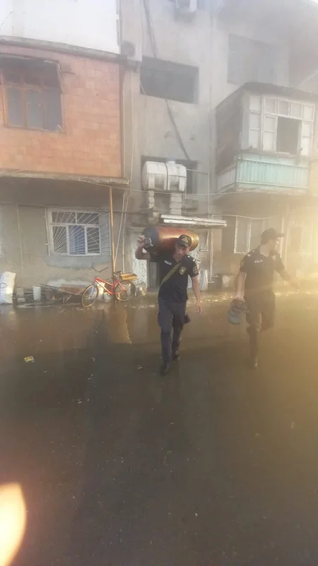 Задержан человек, поджегший свой дом в Евлахе