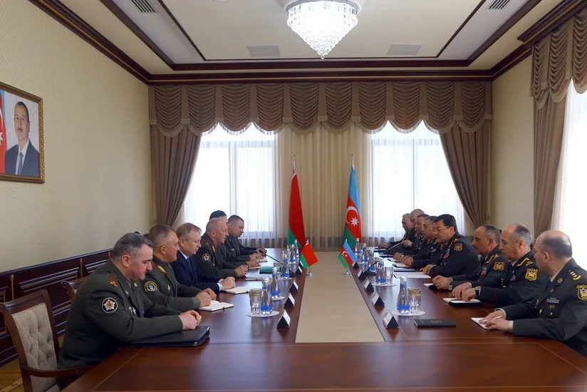 Azərbaycan ilə Belarus arasında hərbi və hərbi-texniki əməkdaşlıq məsələləri müzakirə edilib - VİDEO