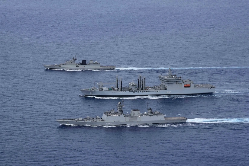 Индия проводит крупные учения ВМС Tropex в Индийском океане
