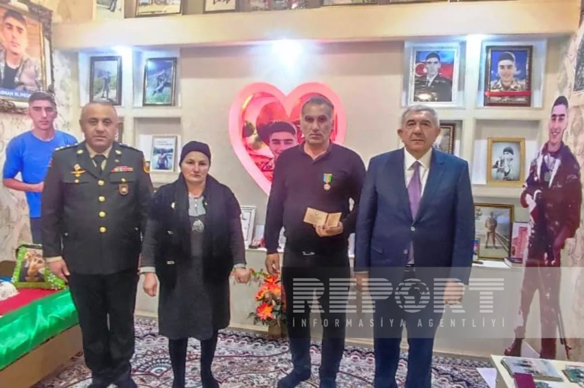 Tovuzda bir neçə şəhidin orden və medalları ailə üzvlərinə təqdim edilib 