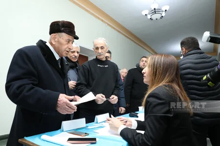 MDB PA missiyası Azərbaycanda prezident seçkilərinin monitorinqinə başlayıb