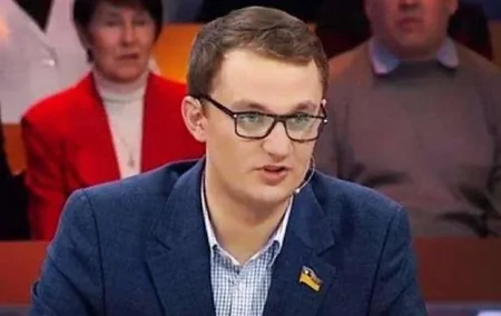 Украинские официальные лица поздравили азербайджанских журналистов