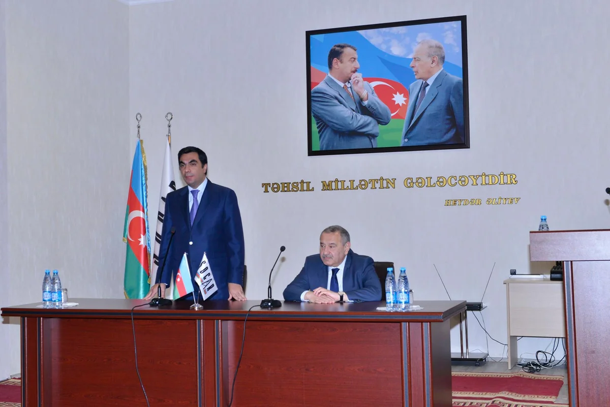 ​ARDNŞ-nin vitse-prezidenti Bakı Ali Neft Məktəbində tələbələrlə görüşüb