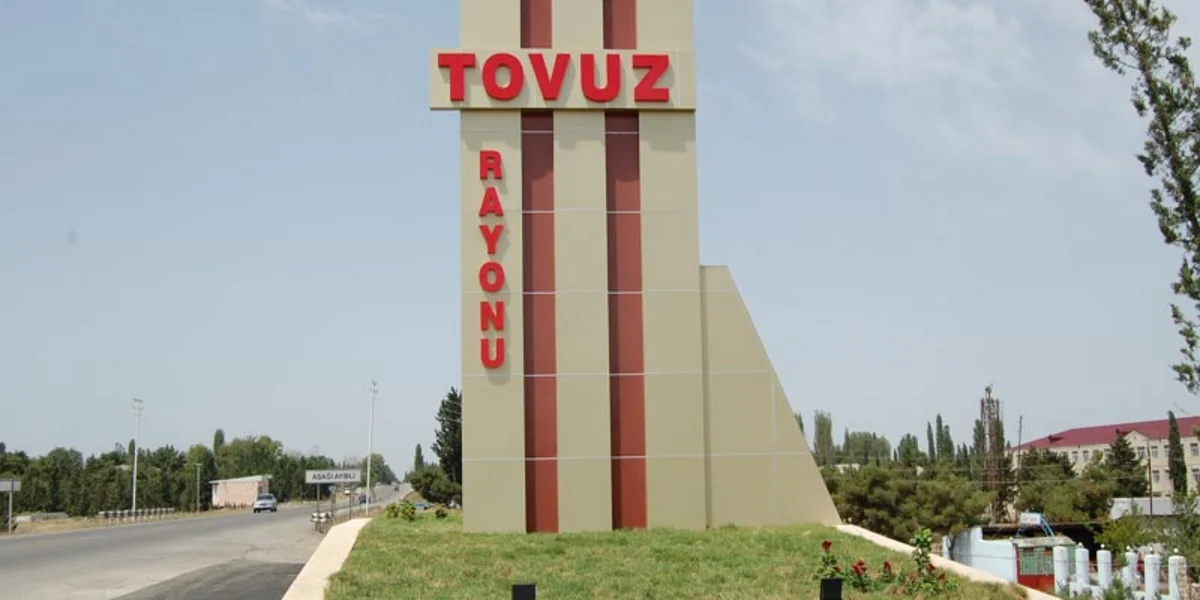 Tovuz RİH: İcra başçısının müavini bayrağın cırılmasına görə işdən azad edilib