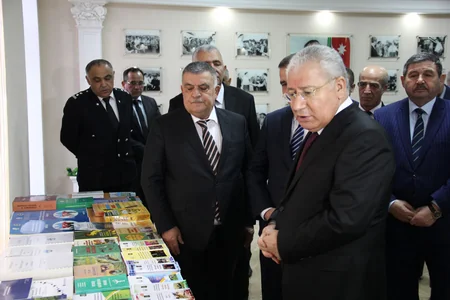 Kənd təsərrüfatı naziri Ağsuda vətəndaşlarla görüşüb
