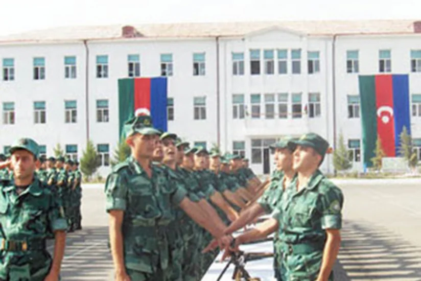 Azərbaycanda “Hərbi qulluqçuların statusu haqqında” qanuna dəyişiklik edilib