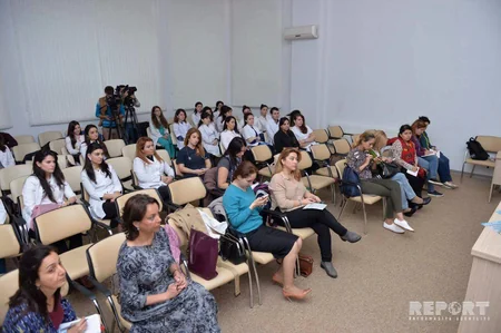 Главный педиатр: Нужно приостановить рекламу искусственного питания для детей