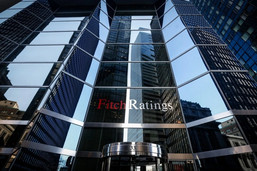 Fitch Ratings: В Азербайджане снизилась чувствительность к валютному риску