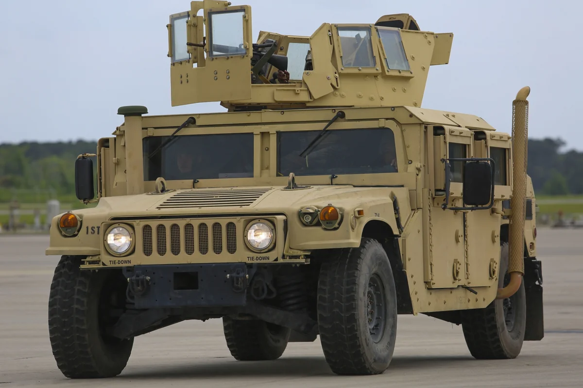 США передадут Молдове бронеавтомобили HMMWV