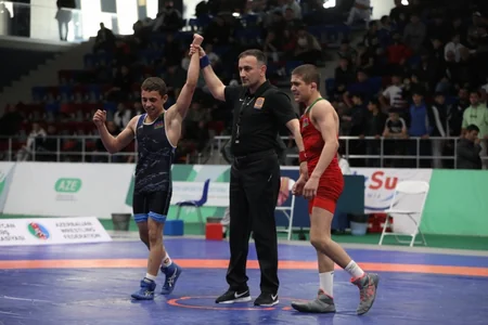 Güləş üzrə yeniyetmələr arasında Azərbaycan çempionatına yekun vurulub