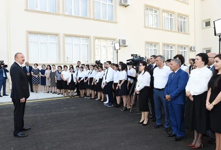 President Ilham Aliyev inaugurates secondary school No 28 in Mashtagha