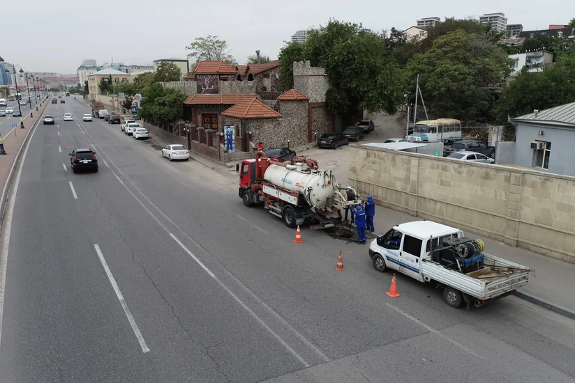 Azərsu kanalizasiya xətlərində təmizləmə işlərinə başlayıb