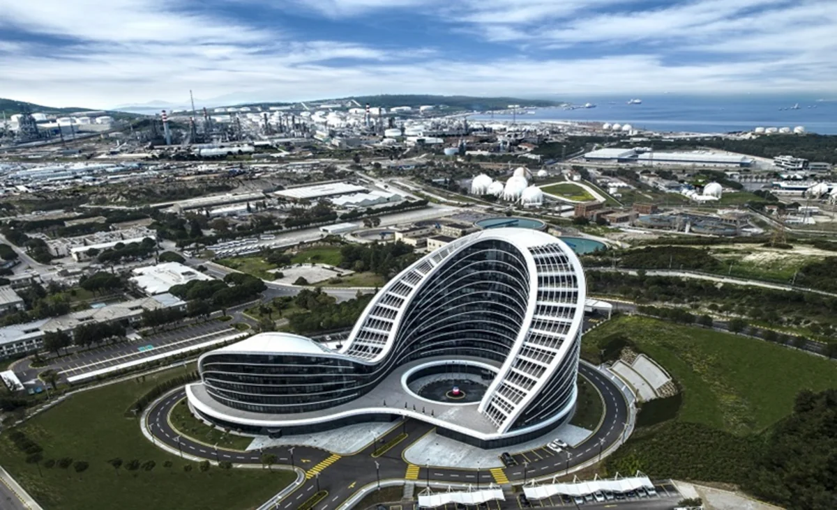 Türk Şurası “SOCAR Türkiyə”yə İnvestisiya Mükafatını təqdim edib