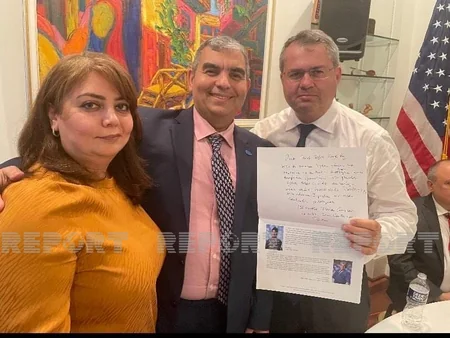 ABŞ-da yaşayan azərbaycanlının adı Amerikaya töhfə vermiş miqrantlar kitabına salınıb