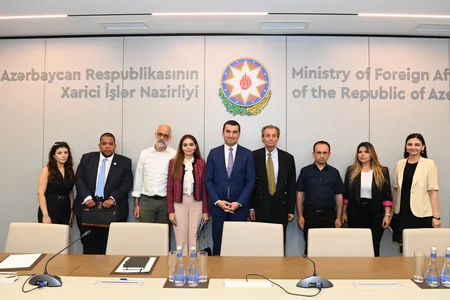 Azerbaijani MFA spokesperson informs journalists from US about situation in region