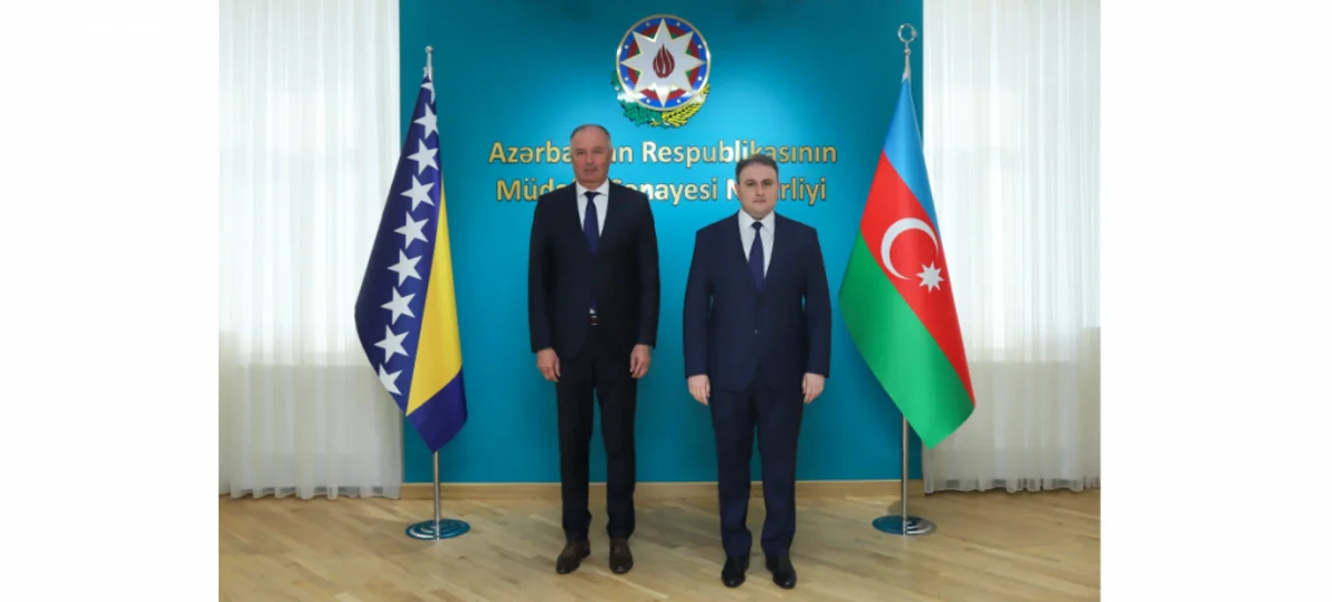 Azərbaycan ilə Bosniya və Herseqovina arasında hərbi-texniki əməkdaşlıq müzakirə edilib