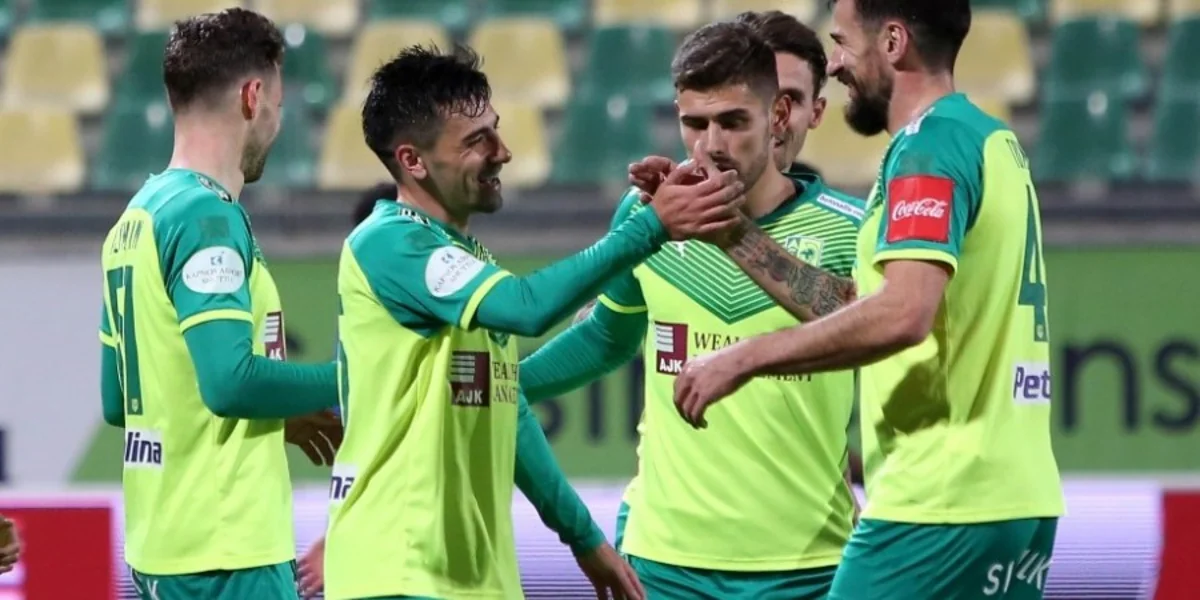 Kipr klubu Qarabağın legioneri ilə vidalaşıb