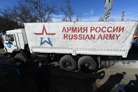 На дороге Шуша-Ханкенди вновь созданы условия для проезда автомобилей российских миротворцев - ВИДЕО