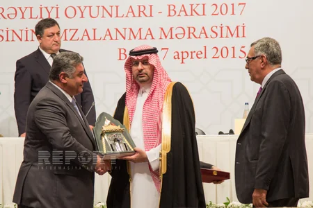 Azərbaycanın IV İslam Həmrəyliyi Oyunlarına ev sahibliyi etməsi ilə bağlı müqavilə imzalanıb