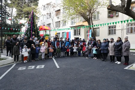 Nəsimidə “Abad həyət” sakinlərin istifadəsinə verilib