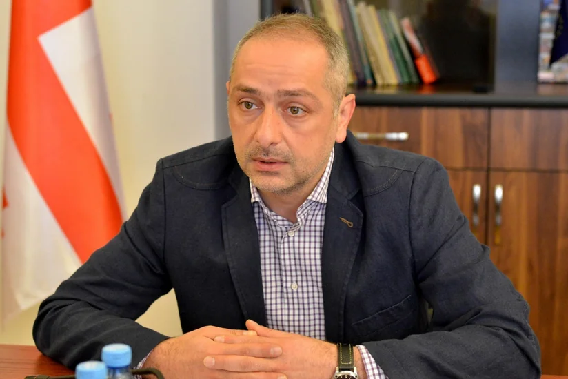 Gürcüstandan hərbi yüklərin tranzitinə qadağa qoyulub