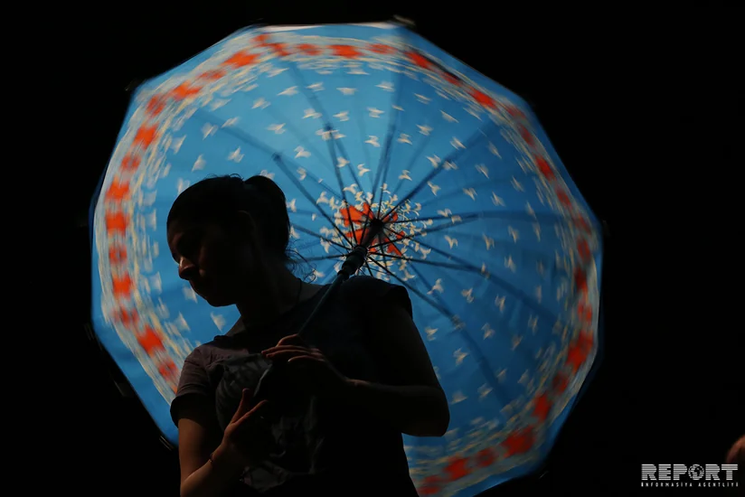 Gənc Tamaşaçılar Teatrı: Ümidimiz hələ ölməyib - REPORTAJ