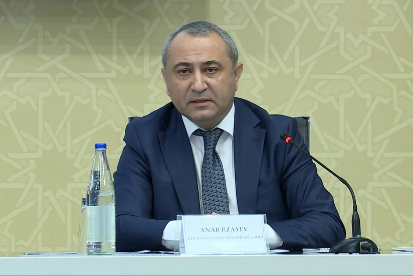 AYNA taksilərə qoyulmuş rəng tələbinə aydınlıq gətirib