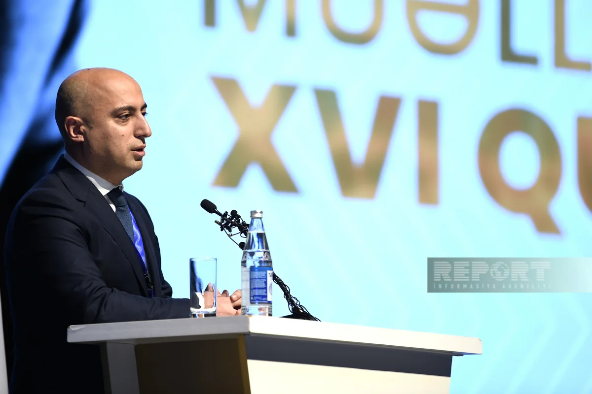 Emin Əmrullayev: Ümumi təhsildə əsaslı məzmunun tətbiqindəki səriştə 90 ilə yaxındır dəyişməyib