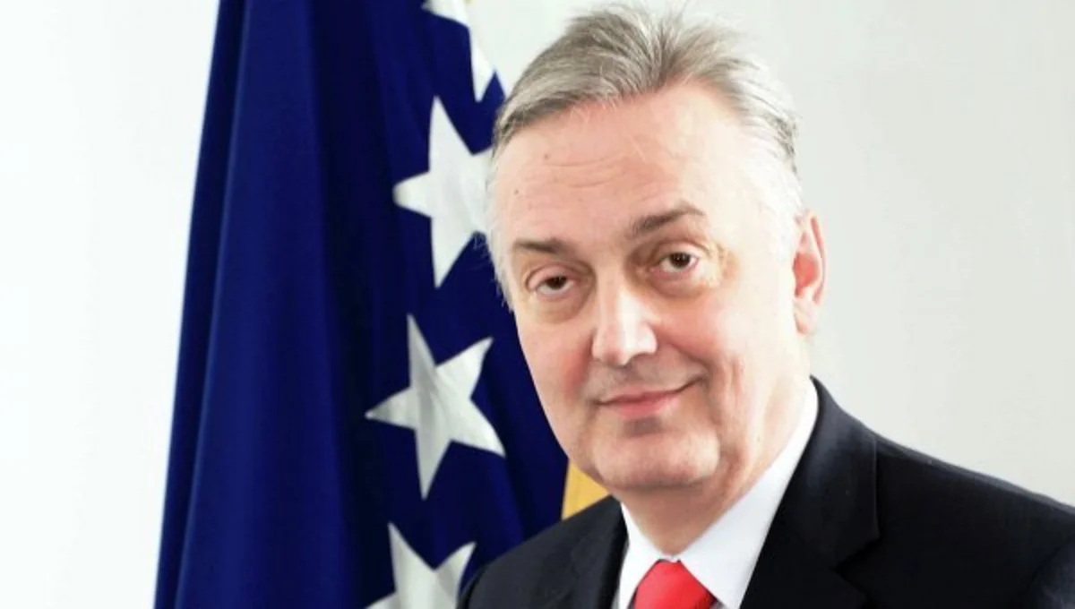 ​Bosniya və Herseqovinanın xarici işlər naziri Bakıya gəlir