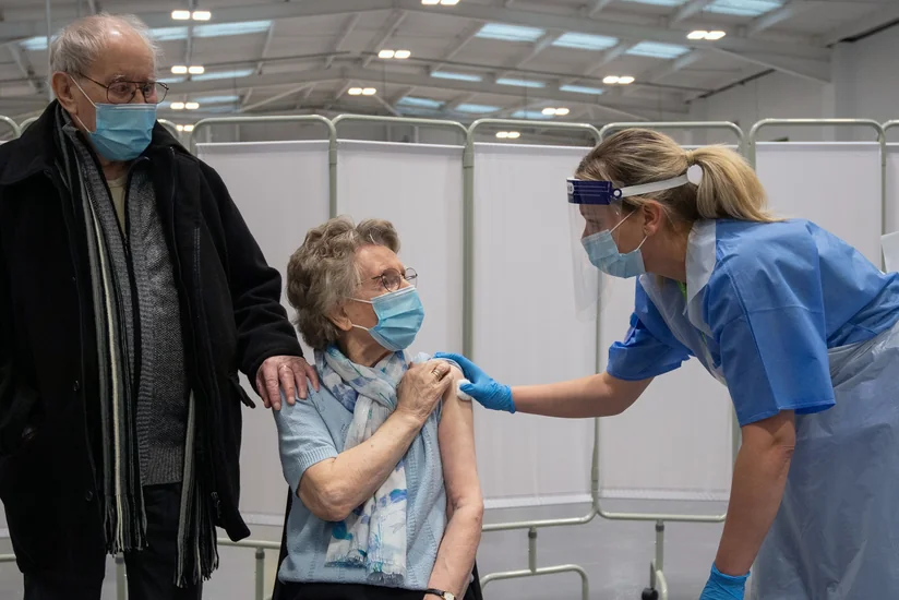 Немецкий ученый: По мере вакцинации число мутаций коронавируса будет расти