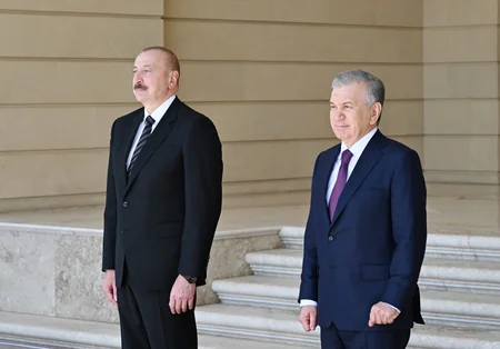 Özbəkistan Prezidentinin rəsmi qarşılanma mərasimi olub