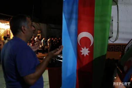 Bakıda Ramazan ayının ilk Qədr gecəsi qeyd olunub - FOTOREPORTAJ