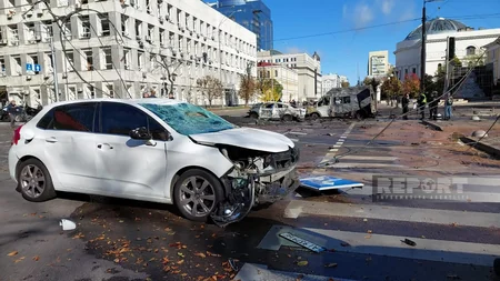 Kyiv after Russian missile attack – PHOTO REPORTAGE 