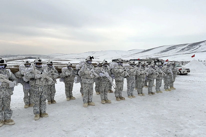 MN: Taktiki hava desantı qrupları dağlıq ərazidə döyüş tətbiqi üzrə tapşırıqları icra ediblər