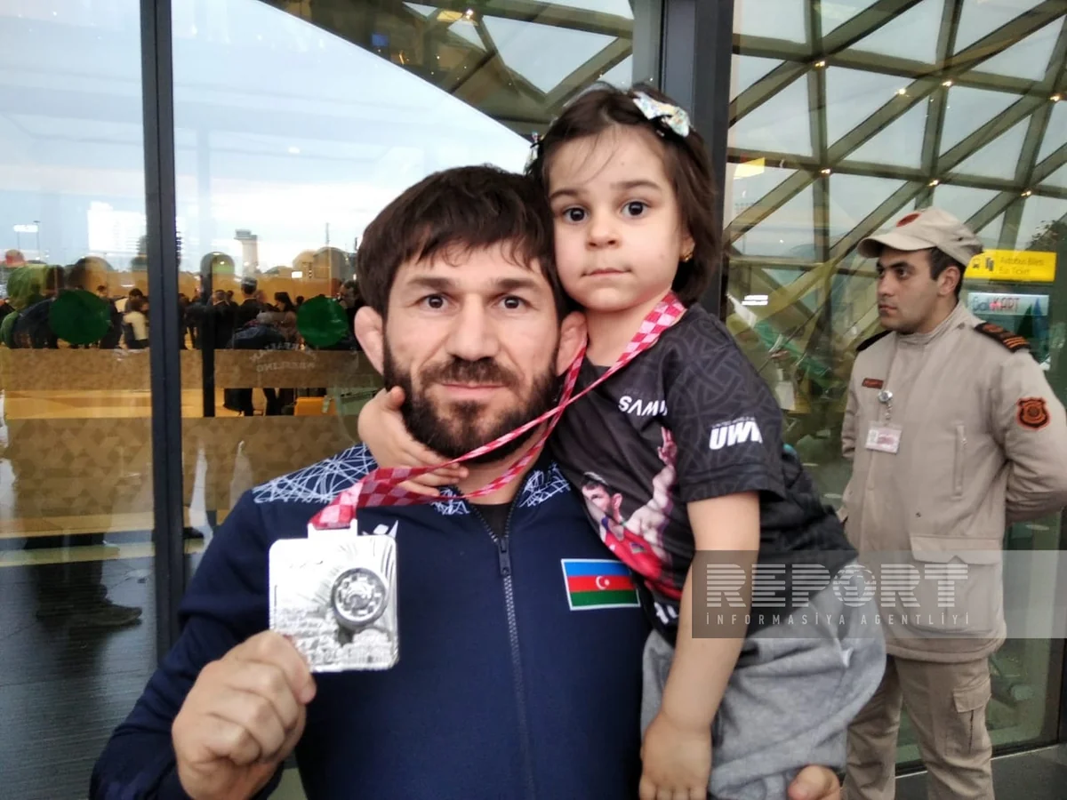 Taleh Məmmədov: “İrəvanda Azərbaycan bayrağının yandırılması güləşçilər üçün ikiqat məsuliyyət oldu”