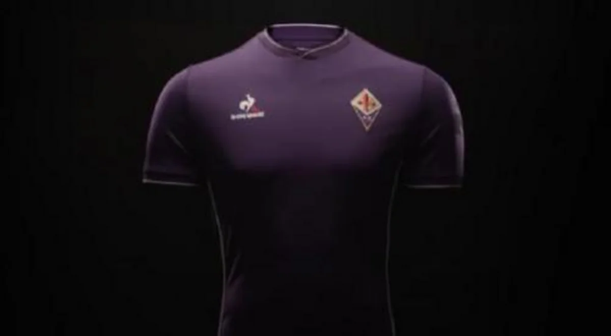 ​Фиорентина представила форму на следующий сезон